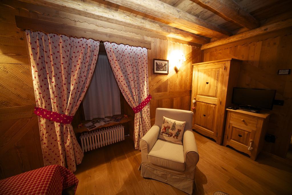 La Maison Du Seigneur ลาซัลเล ภายนอก รูปภาพ